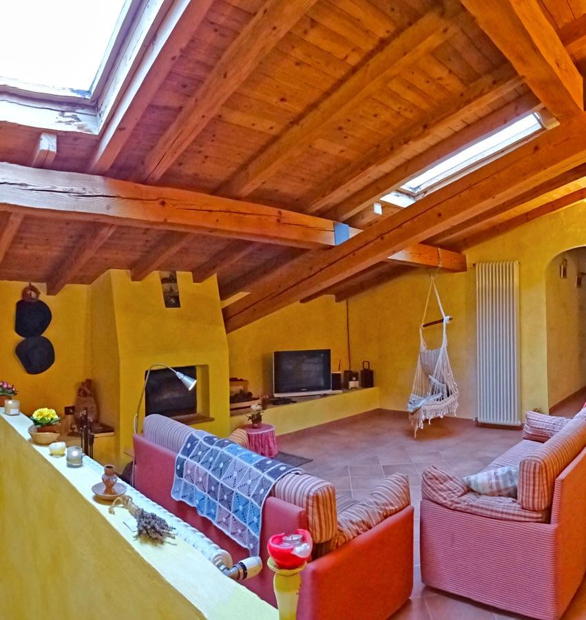 Ferienwohnung Rustico Colonna House By Gardadomusmea Vesio Exterior foto